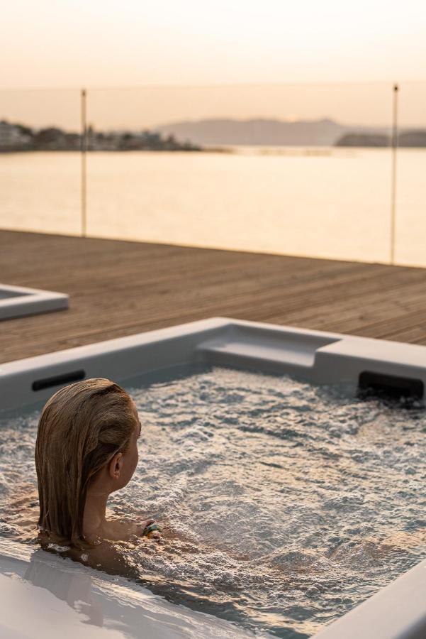 Domus Aqua Villa Kato Daratso Ngoại thất bức ảnh