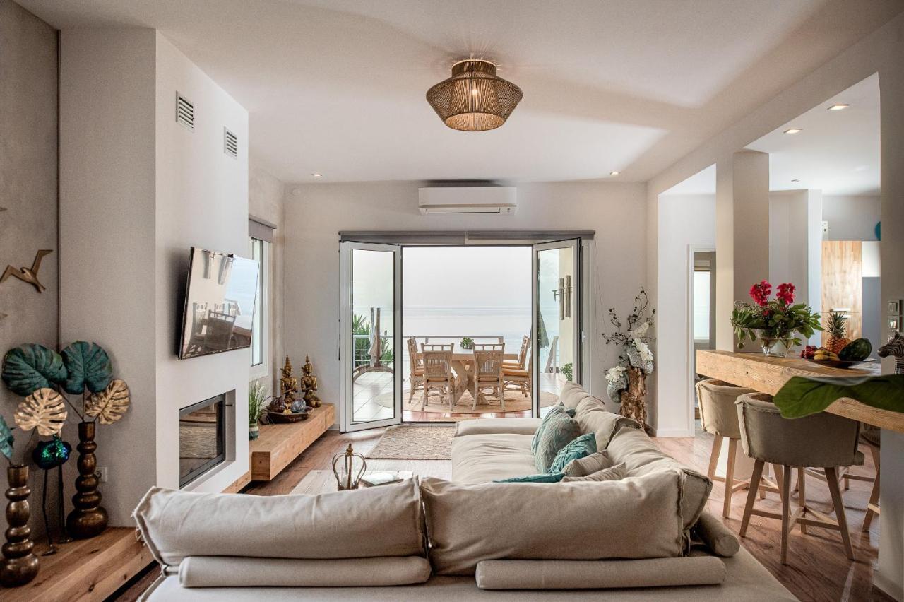 Domus Aqua Villa Kato Daratso Ngoại thất bức ảnh